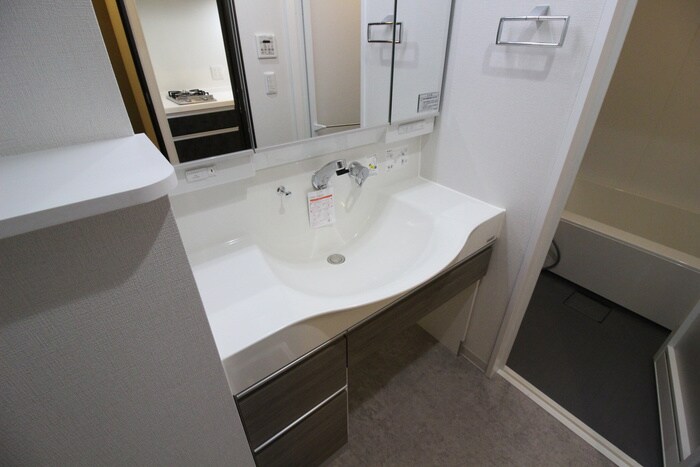 物件内観写真20　(洗面)