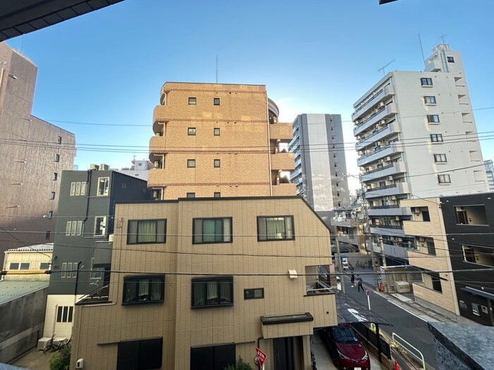 物件内観写真22　(室内からの展望)