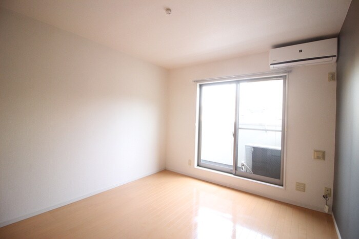 物件内観写真15　(居室)