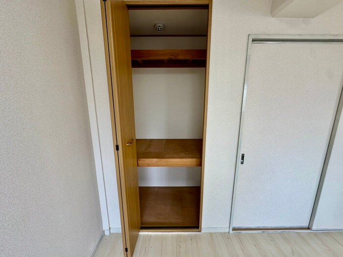 物件内観写真10　(収納)