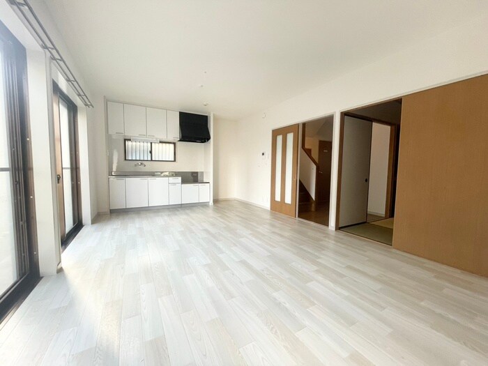 物件内観写真7　(居室)