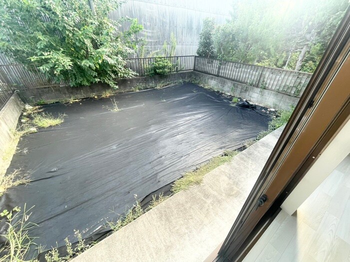 物件内観写真21　(玄関)