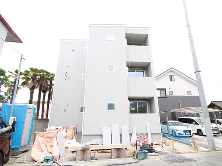 REGALEST道徳駅前外観写真