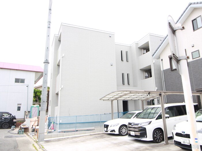 物件外観写真4　(外観写真)