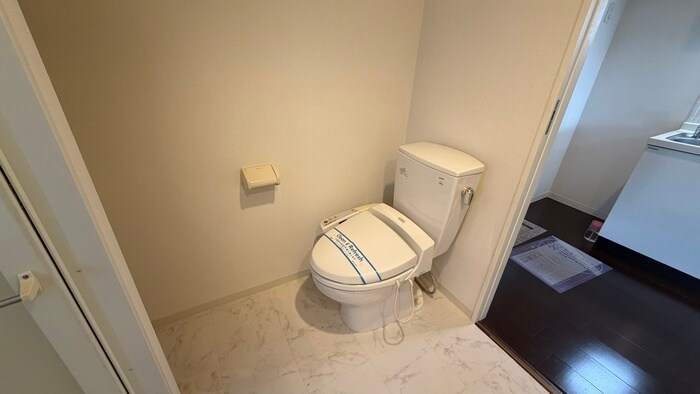 物件内観写真12　(トイレ)