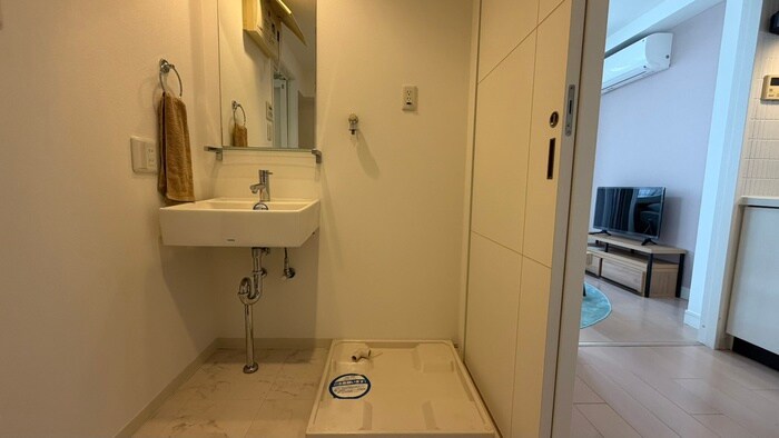 物件内観写真13　(洗濯機置場)