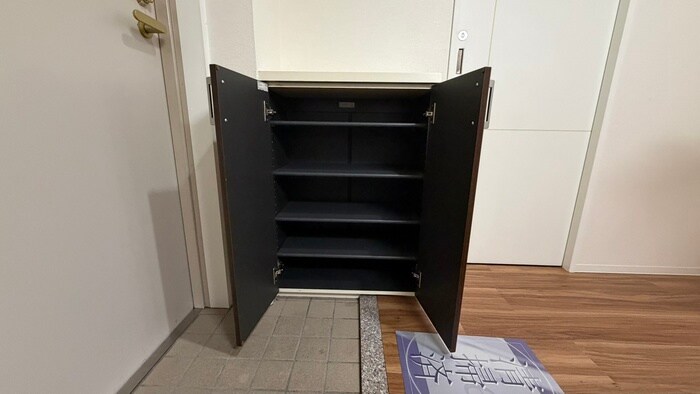 物件内観写真16　(靴箱)