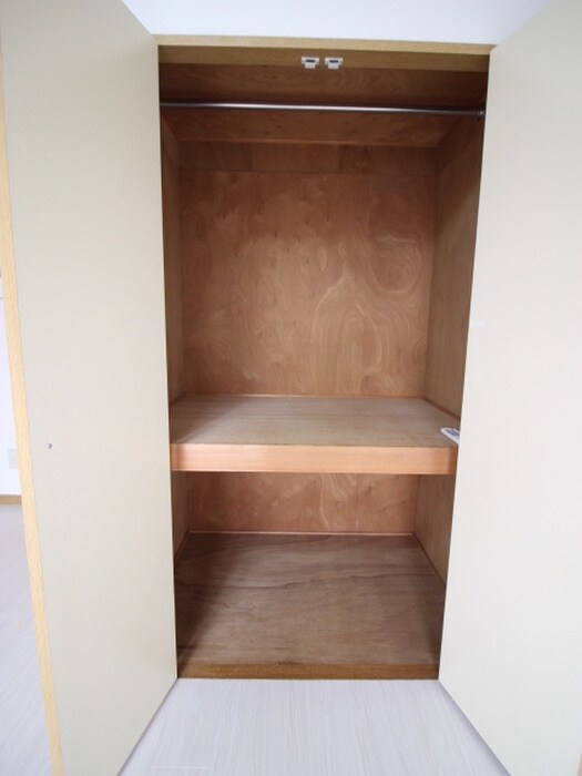 物件内観写真11　(収納)