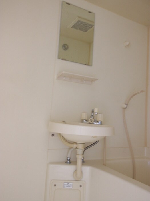 物件内観写真12　(洗面)