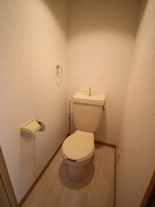 物件内観写真13　(トイレ)