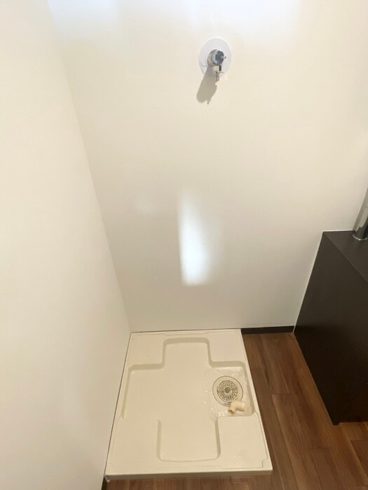 物件内観写真19　(洗濯機置場)