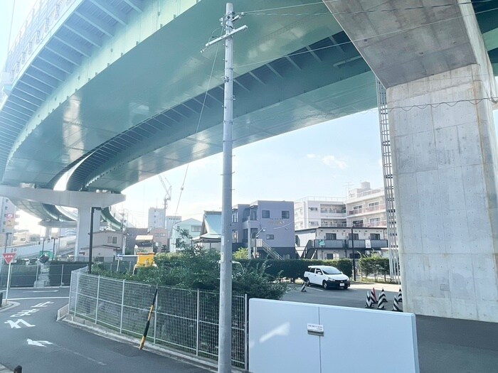 物件内観写真22　(室内からの展望)