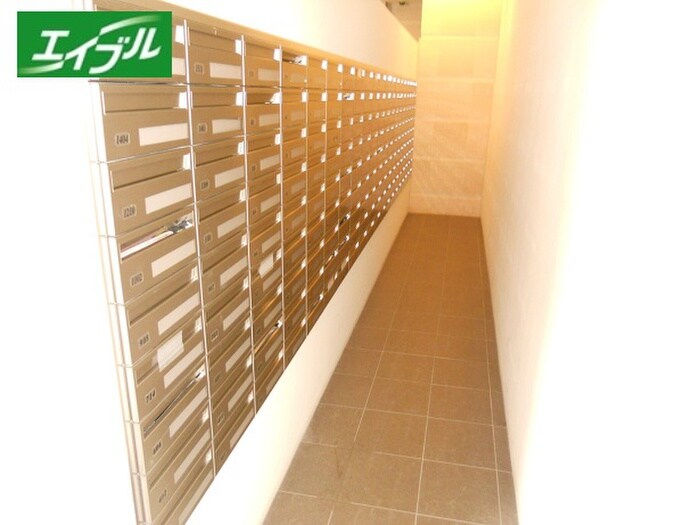 物件外観写真3　(建物設備)