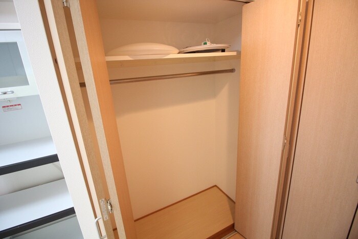 物件内観写真10　(収納)