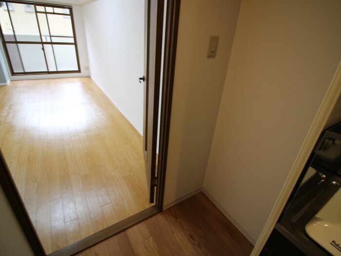 物件内観写真14　(居室)