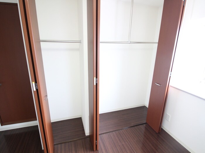 物件内観写真10　(収納)