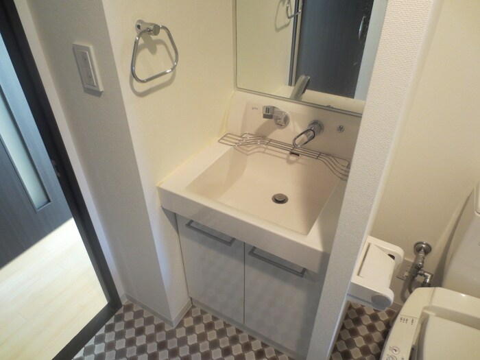 物件内観写真14　(洗面)