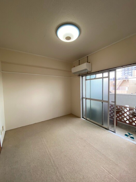 物件内観写真18　(居室)