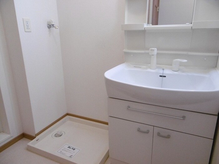 物件内観写真12　(洗面)