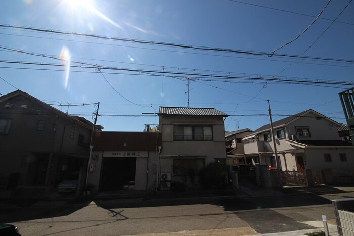 物件内観写真14　(室内からの展望)