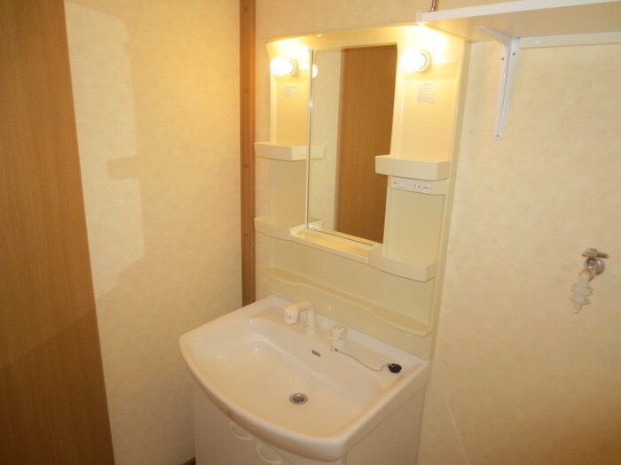 物件内観写真13　(洗面)