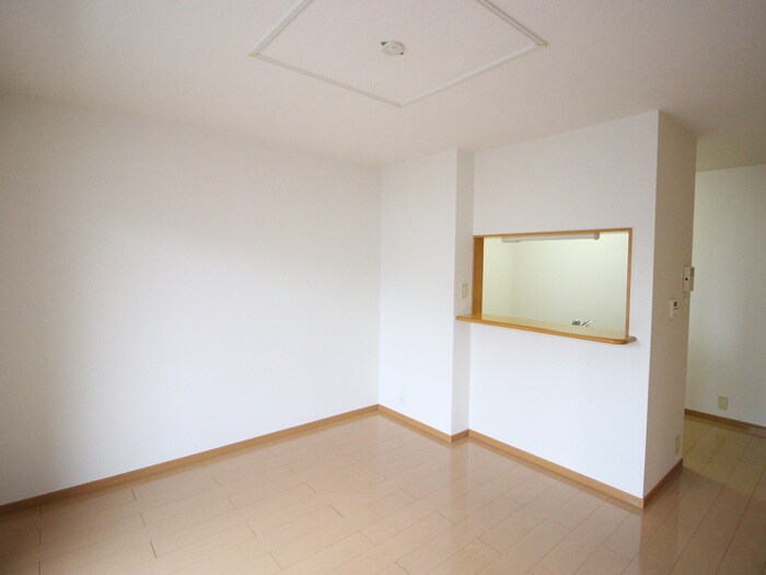 物件内観写真4　(居室)