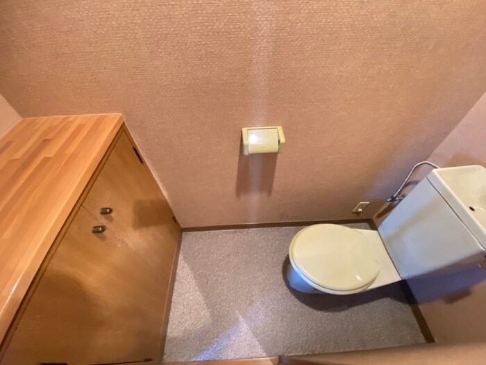 物件内観写真16　(トイレ)