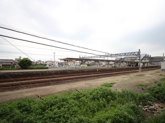 物件内観写真18　(室内からの展望)