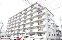 リアライズ若鶴の外観写真