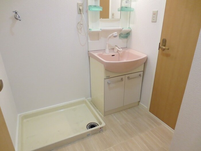 物件内観写真7　(洗面)