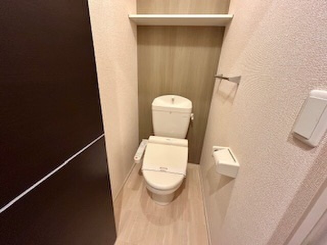 物件内観写真13　(トイレ)