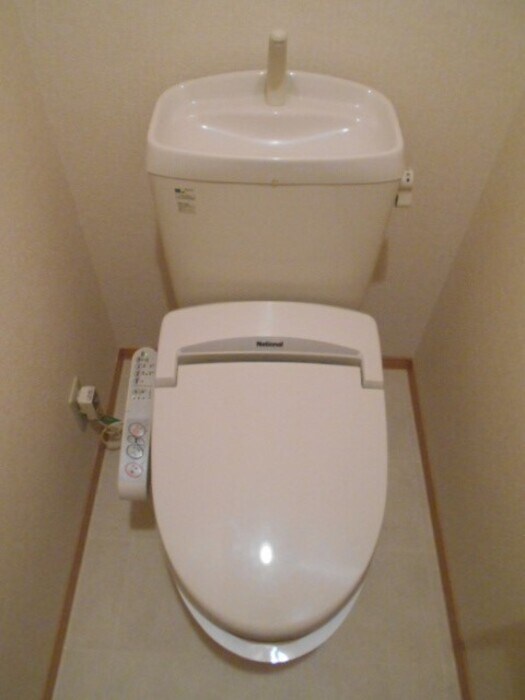 物件内観写真15　(トイレ)