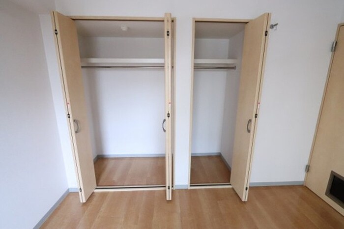 物件内観写真11　(収納)