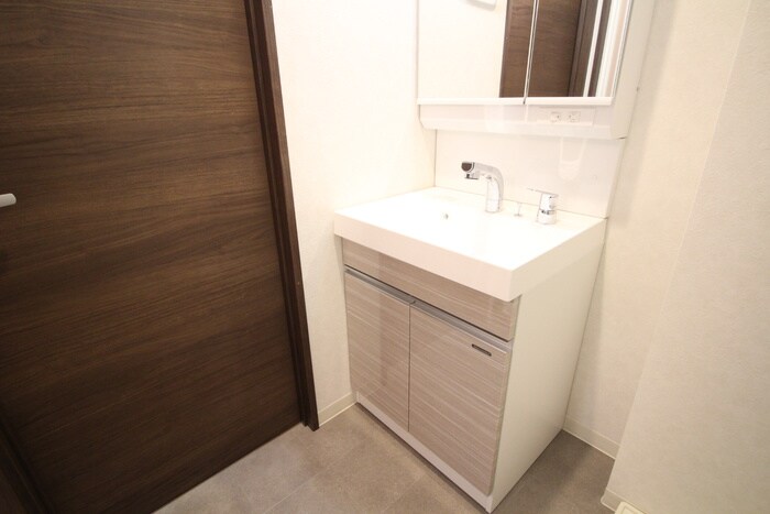 物件内観写真11　(洗面)