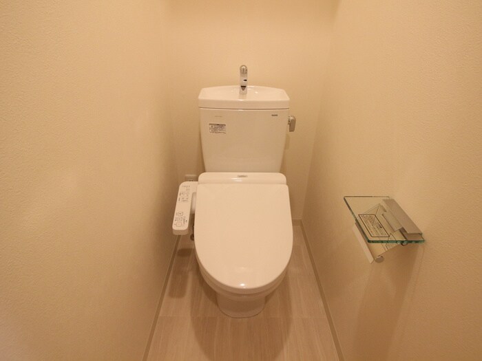 物件内観写真15　(トイレ)