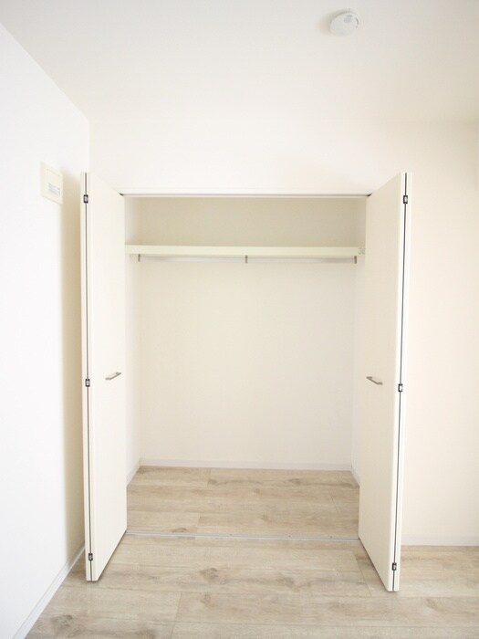 物件内観写真8　(収納)