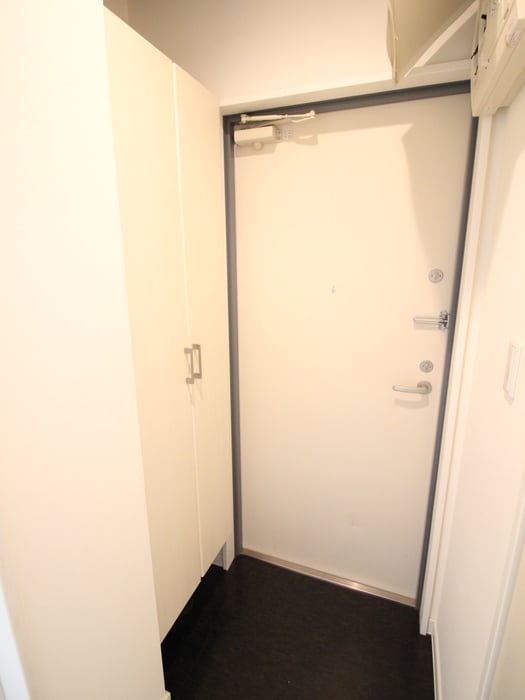物件内観写真14　(玄関)