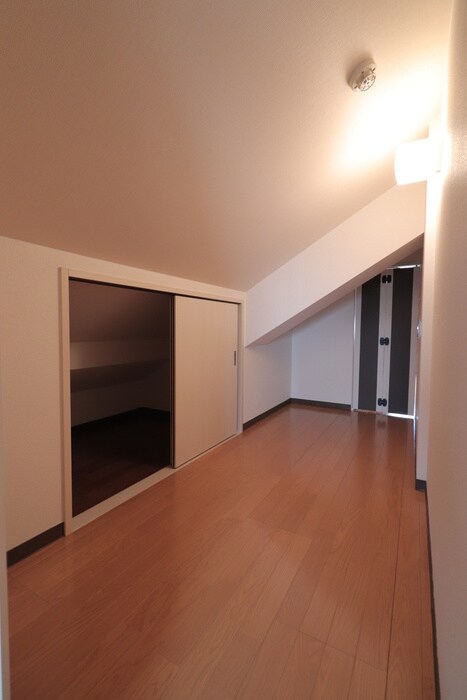 物件内観写真17　(居室)