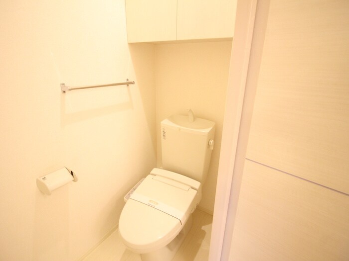 物件内観写真14　(トイレ)