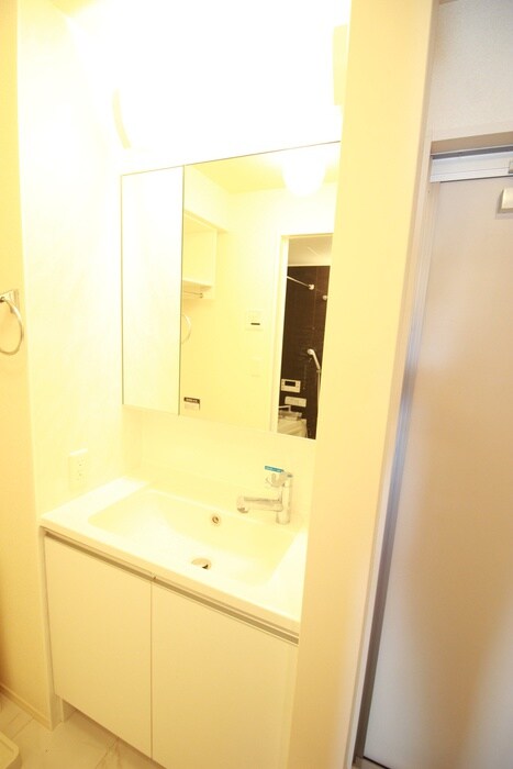 物件内観写真19　(洗面)