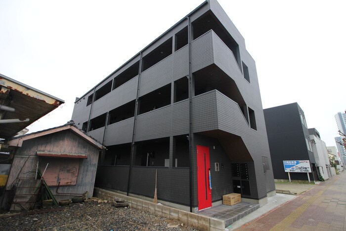 物件外観写真2　(外観写真)