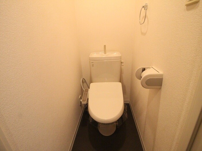 物件内観写真11　(トイレ)