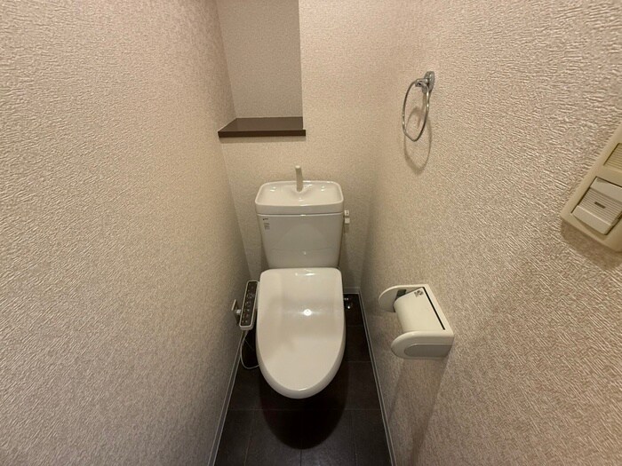 物件内観写真12　(トイレ)