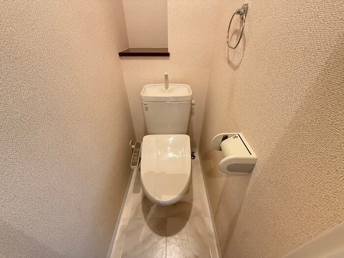 物件内観写真13　(トイレ)