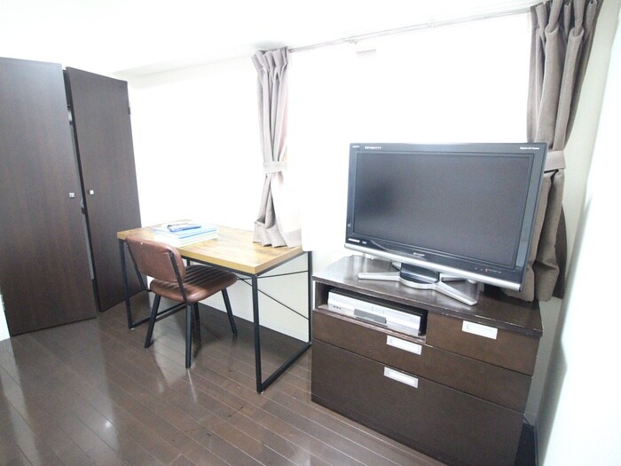 物件内観写真14　(居室)