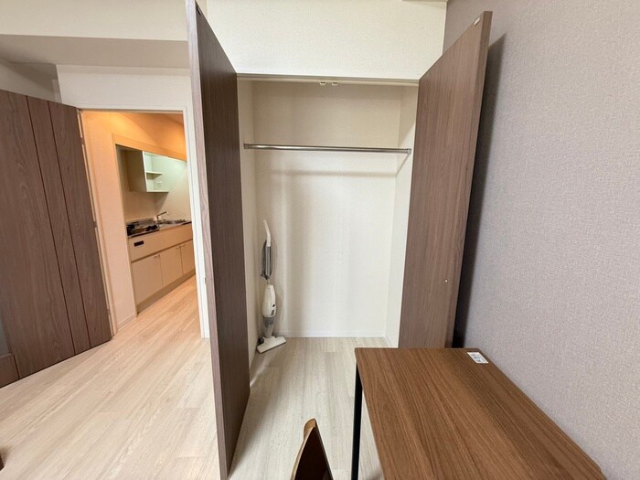 物件内観写真15　(収納)