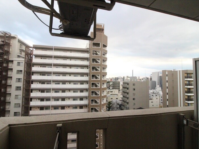 物件内観写真16　(室内からの展望)