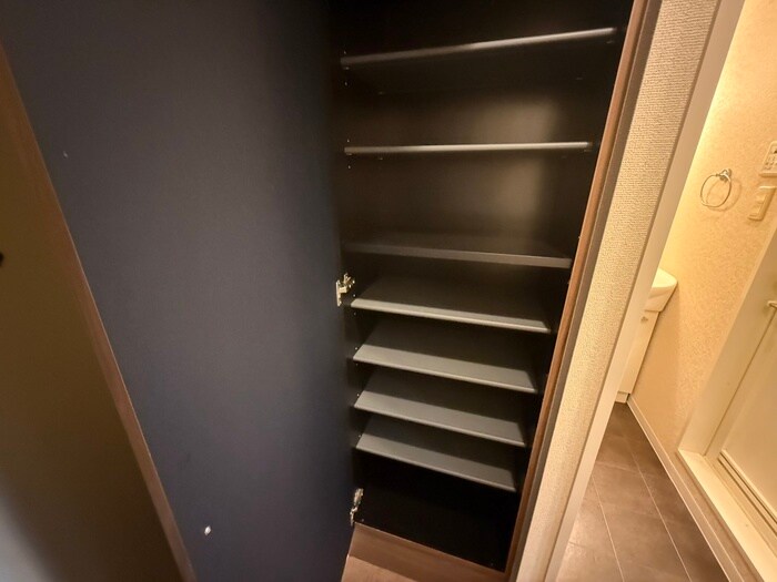 物件内観写真17　(靴箱)