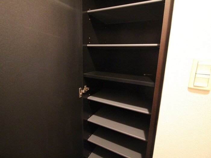 物件内観写真22　(靴箱)