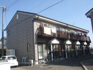 ファミール富士塚A外観写真